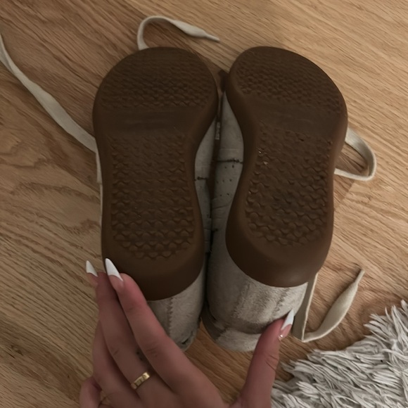 Isabel Marant Bobby Trainers - Picture 8 of 9